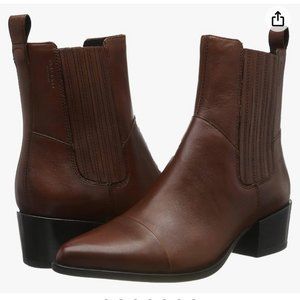 Vagabond Marja Chelsea Boots